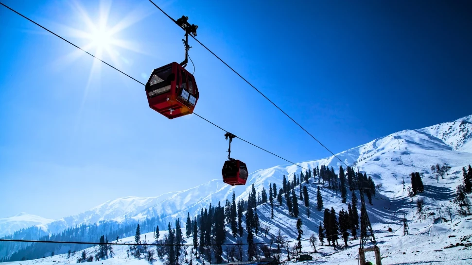 Kashmir Valleys — Pahalgam, Sonmarg & Gulmarg
