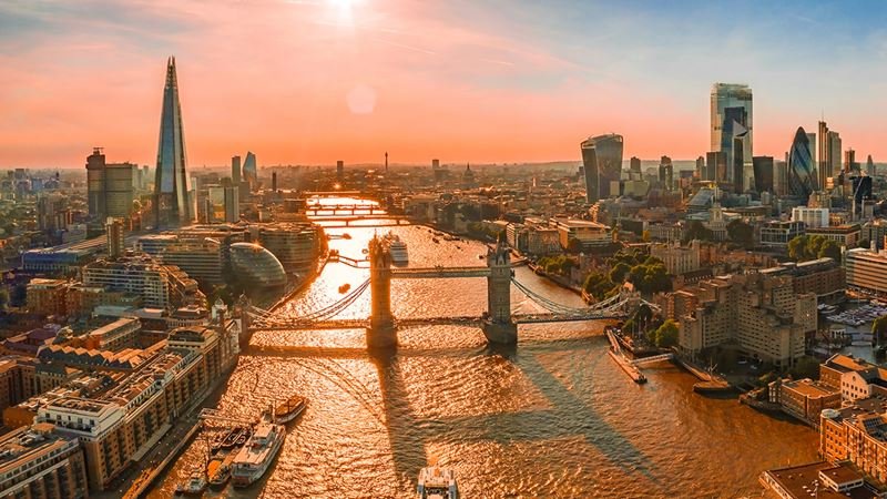 Complete London Experience — Oxford, Stonehenge & Bath