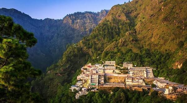 Kashmir with Vaishno Devi — Pilgrimage & Paradise